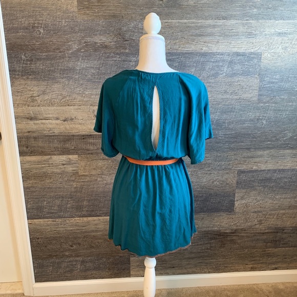 Cute Teal and Orange Tunic - Picture 2 of 3
